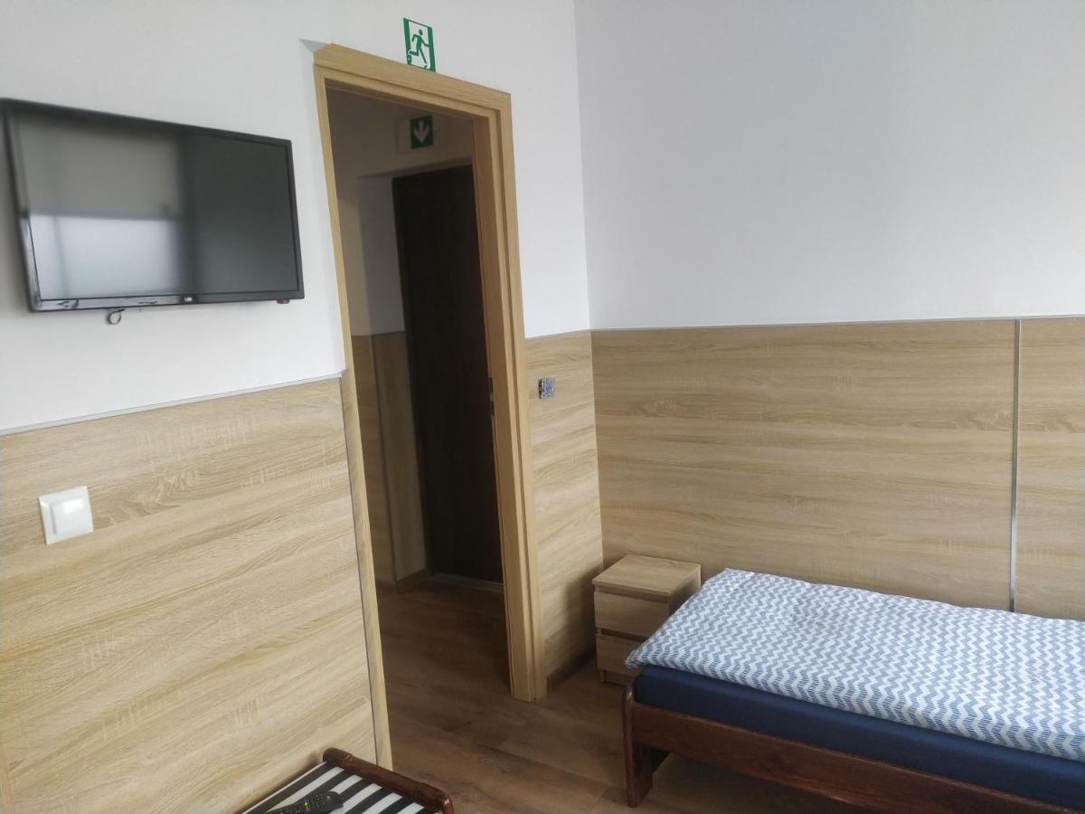 Pokoje Goscinne Z Lazienkami Przy Wroclawiu, Darmowy Parking Długotęka Extérieur photo